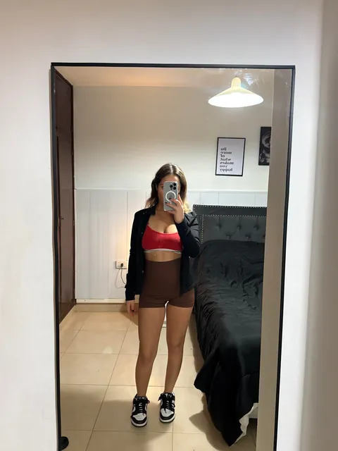 Back from the gym, shower time (f)