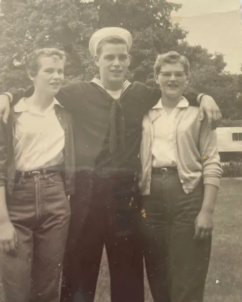 My dad and his sisters, late 1950s. Dad was the last to go- we lost him last week. ❤️