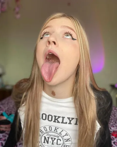 I’m so proud of you for being a slut for porn❤️ keep going😊