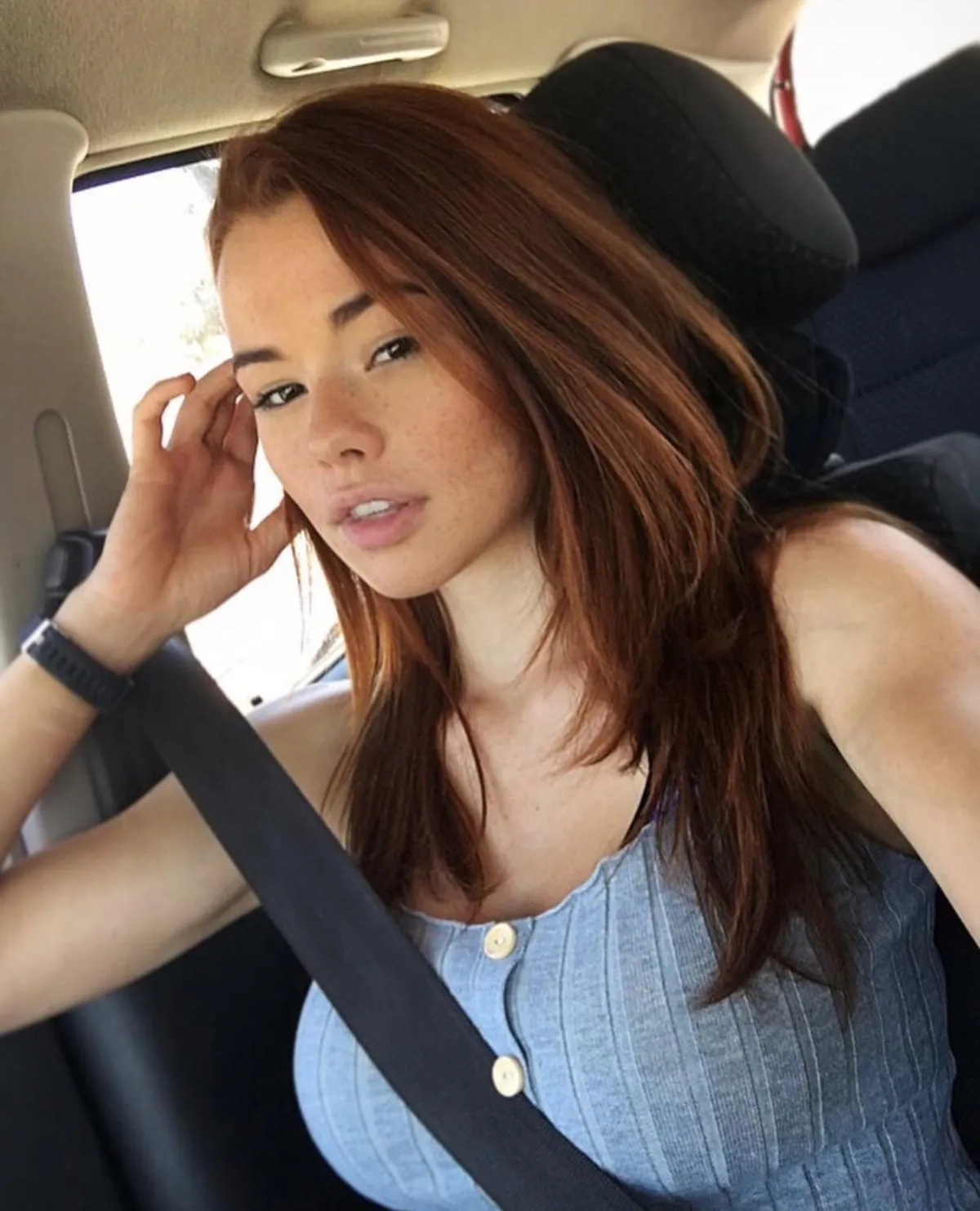 Sabrina Lynn