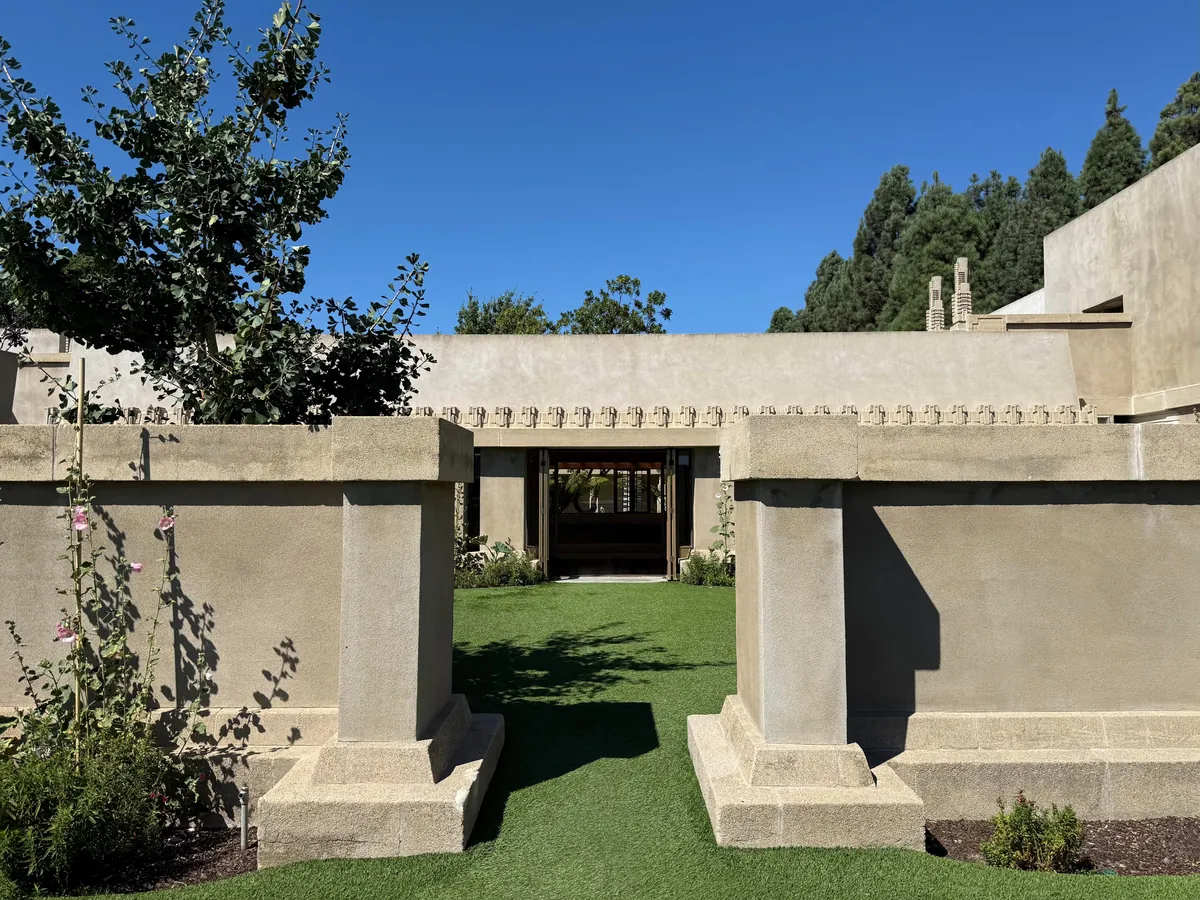 Hollyhock House - Frank Lloyd Wright - Los Angeles, CA