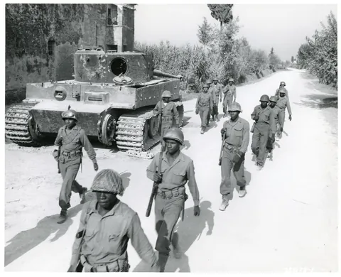 World War II, 1940s: The Pictures They Don't Often Show...