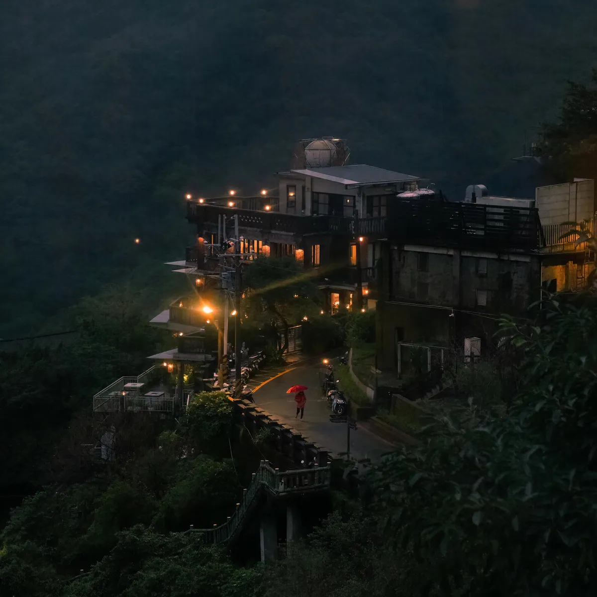 ITAP of a lady in red.