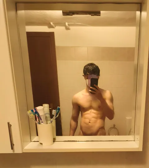 26y.o italian selfsucker