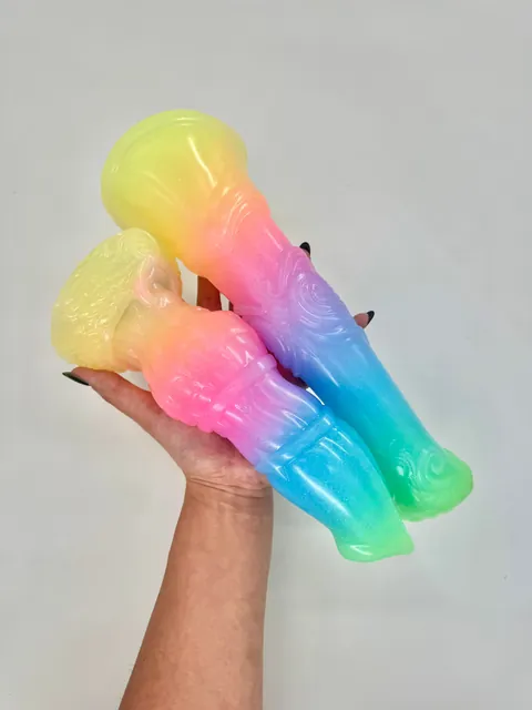 Fades with glow! 😍