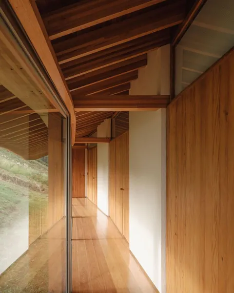 Superb WOODEN HOUSE in the hills of Brazil in Cunha, by Mariana Caires &amp; co (2024)