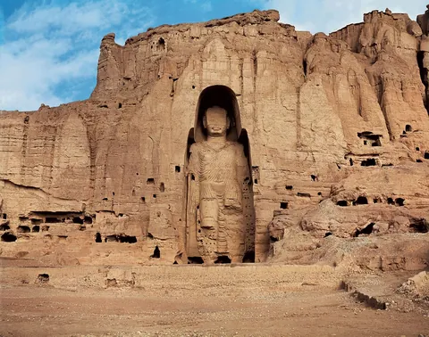 The 6 th century Buddha of Bamiyan in Afghanistan Before the Taliban blasted it into rubble