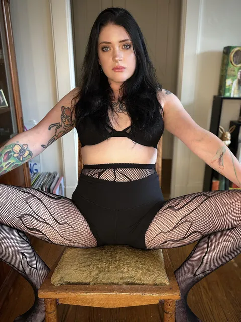 Mild child getting spicier [F]