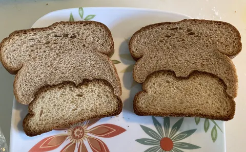 My bread loaf from the store contains two bread loaves baked on top of each other 
