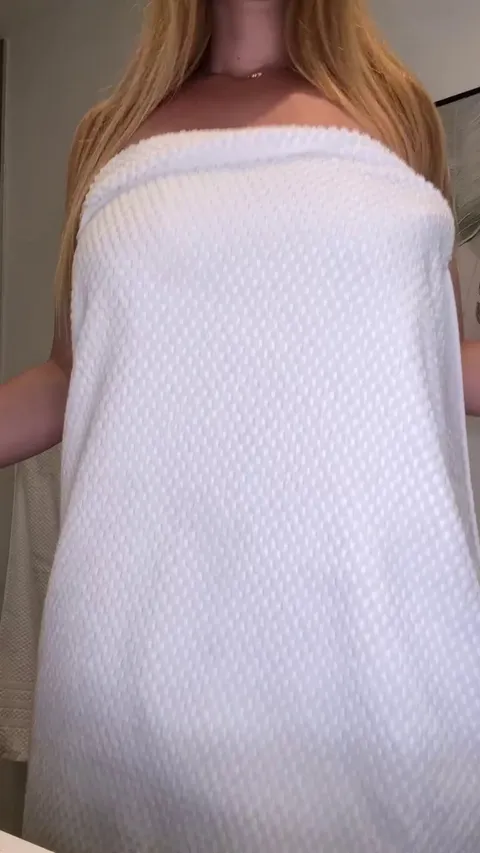 I need to know what tit lovers think about my titties