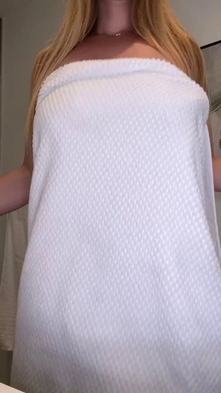 I need to know what tit lovers think about my titties