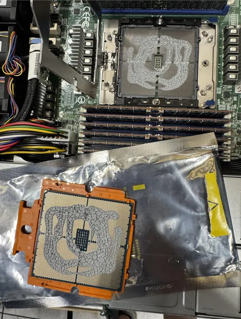 When the tech fibs about their experience.