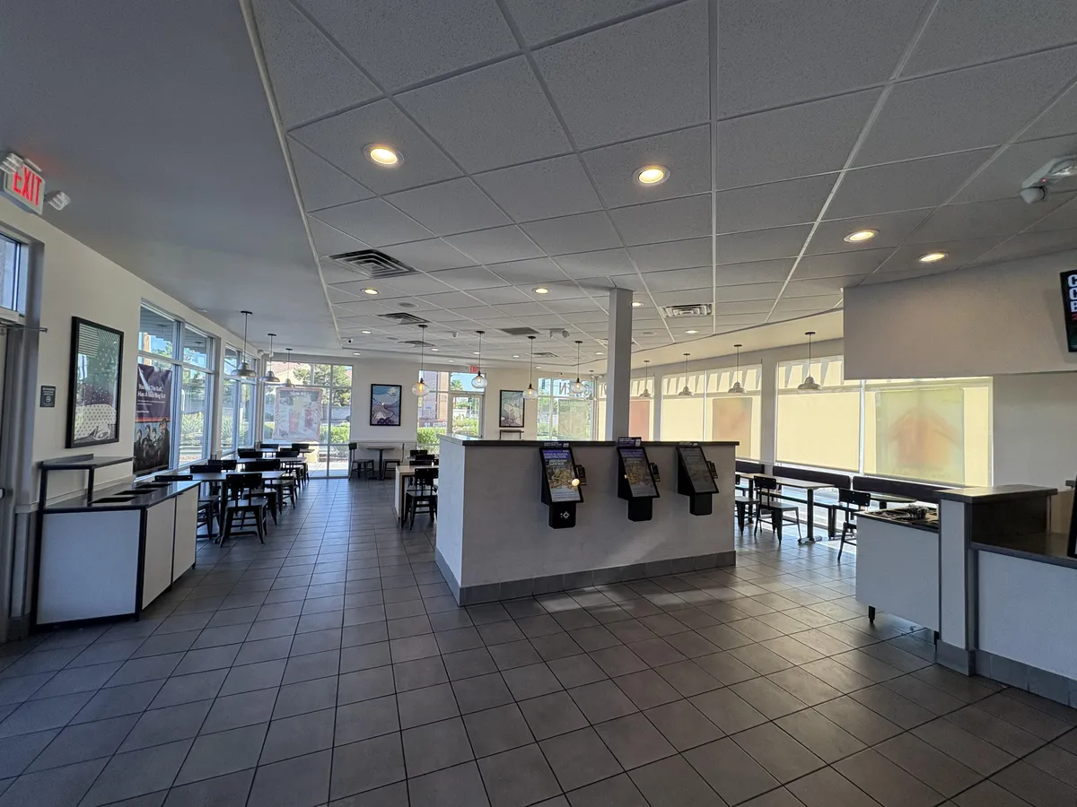 When did Taco Bell’s start looking like sterile office?
