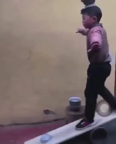 To skillfully stack bowls