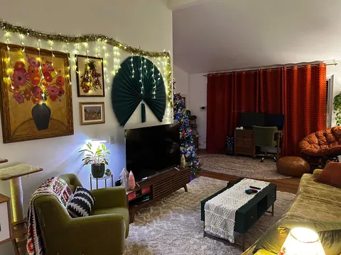 I want to leave the Christmas decorations up forever :(