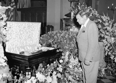 Babe Ruth at Lou Gehrig's funeral in the Bronx. June 4, 1941.