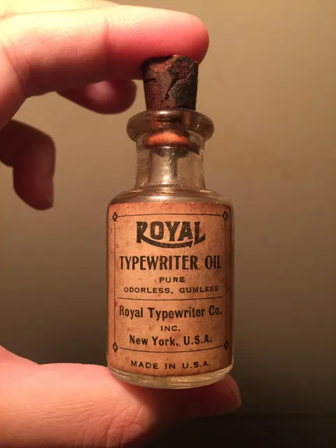 This little bottle of oil.