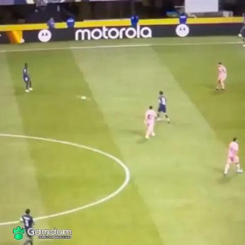 Messi tried to punch Vitinha