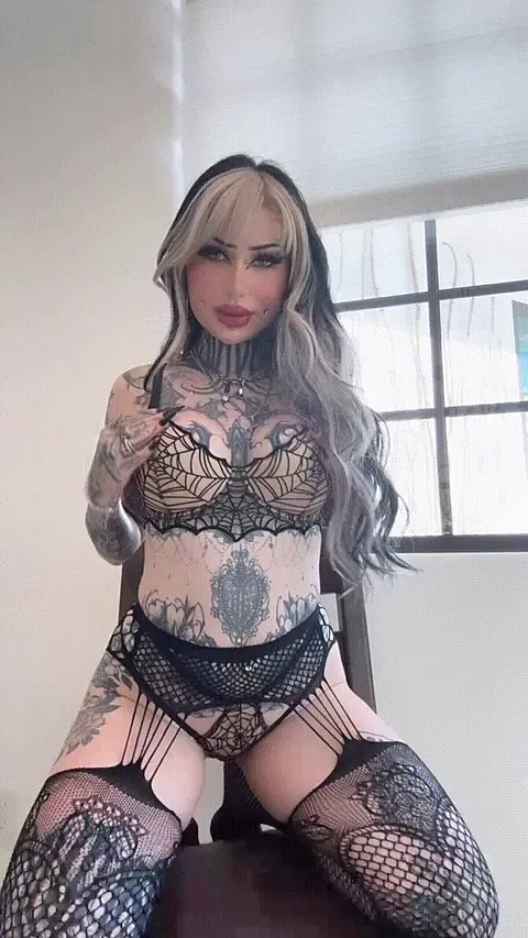 My goth body is just incredible