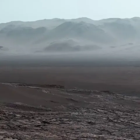 🔥 A panoramic view from the surface of Mars captured by Curiosity rover.