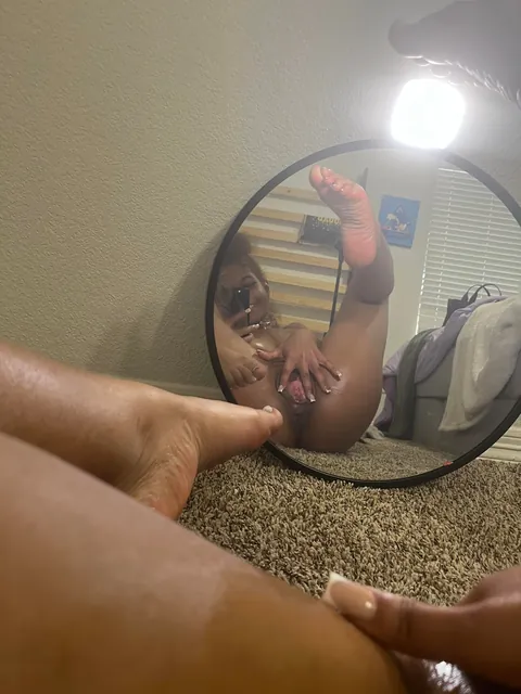 I need a real pussy eater