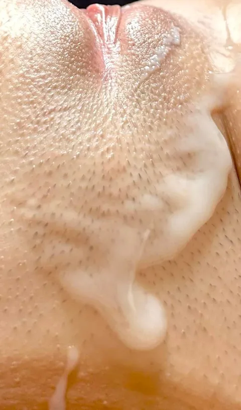 Ten pictures with hotel bodyshots around the world