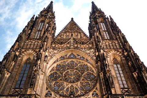 I dropped everything to finally see Europe! I’m a month in and sometimes I still can’t believe I’m here. Here’s a snap I took in Prague the other day.