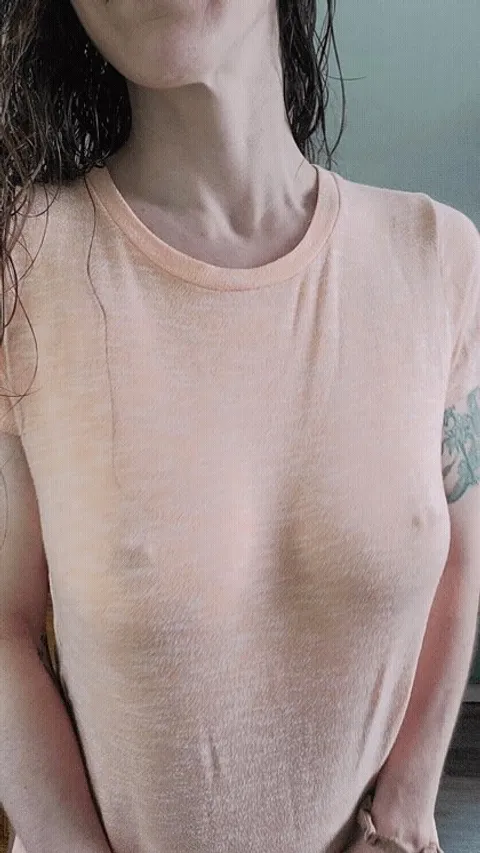 A soft thin shirt for today