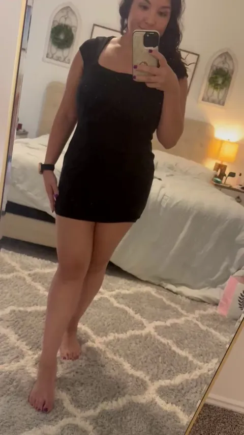 Milf in an easy access dress for you