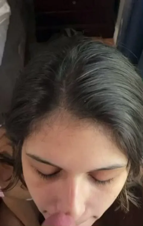 I let my college classmate cum over after lecture 😇