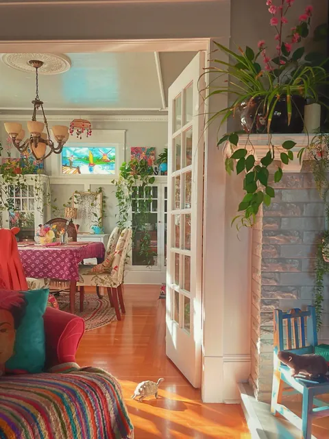 The sun kissed the island all over this morning ☀️