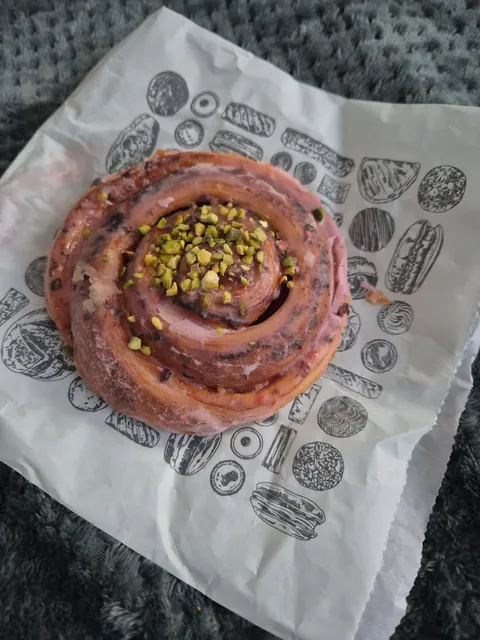[I ate] Raspberry and Pistachio Danish
