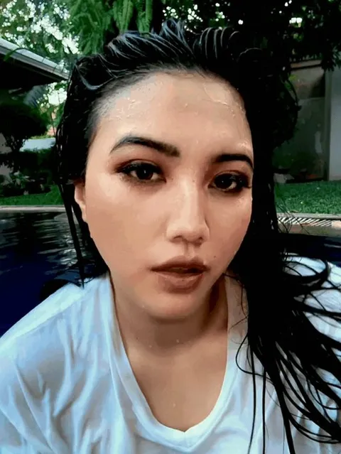 ive always wanted to get fucked in the pool shame i was by myself [drop]