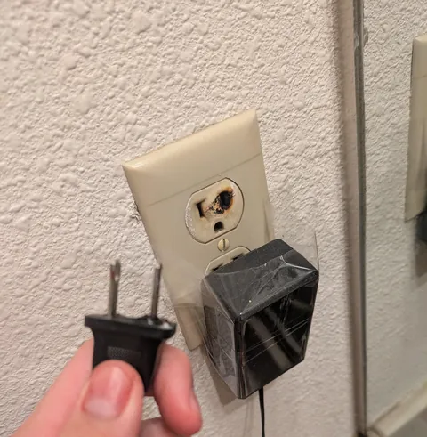 I had been smelling a burning smell in my bathroom for two days now, just found out why