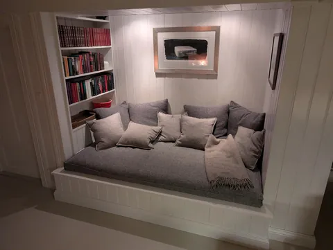 I made a reading nook. Swipe for before picture.