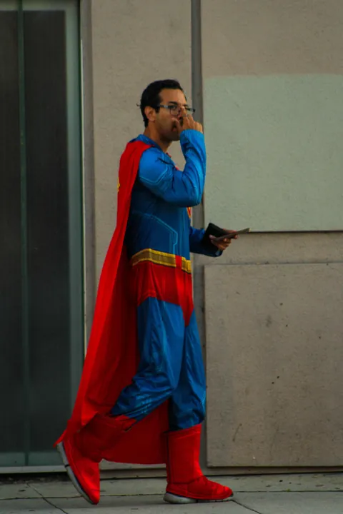 The Tesla Diner in Hollywood threw a Halloween party tonight… so the protesters outside did too [OC]