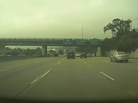 Let me show you with my brand new car that you don't own the road! [oc]