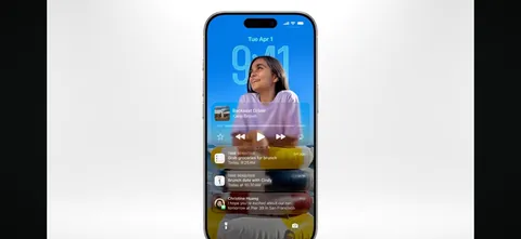 Thoughts on Apple's new "Liquid Glass" glassmorphism design?