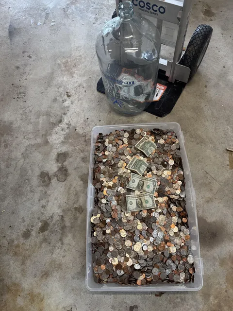 The jar is empty and didn’t break! Final weight of just the coins is 152.5 pounds