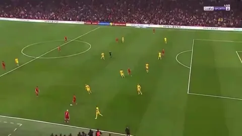 Alternative angles of Arda Güler's assist to Ferdi Kadioglu for the winning goal against Romania in the FIFA World Cup Qualifiers semi-final.