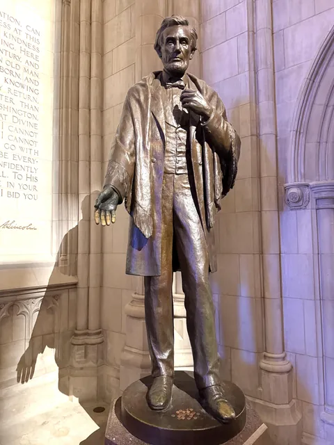 Pennies left at Lincoln’s feet