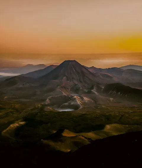 Tongariro National Park, New Zealand [OC] [3460 x 4096]