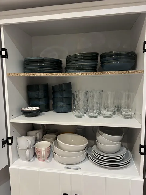 I had put the whole cabinet together before realising the issue.