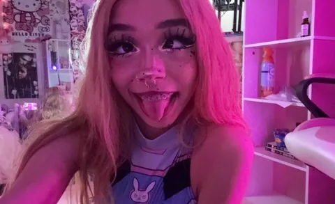 paint my stupid face white