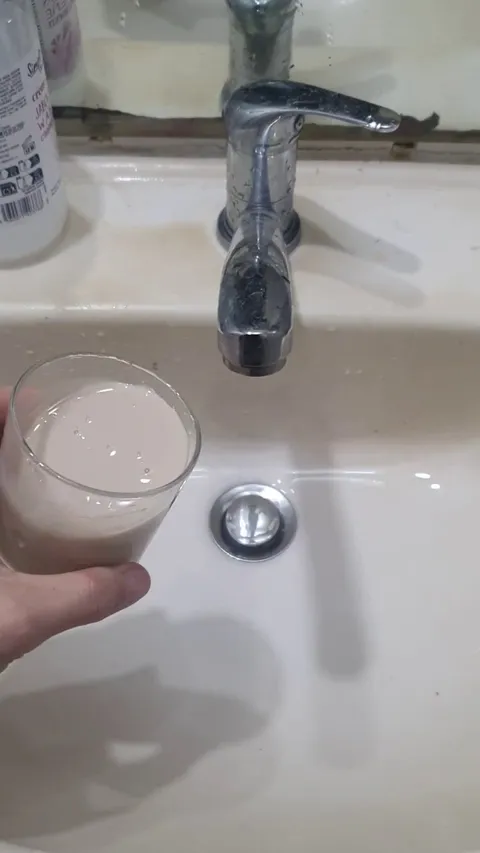 The nut milk is so thick it's sentient and seeks freedom (vegetal)