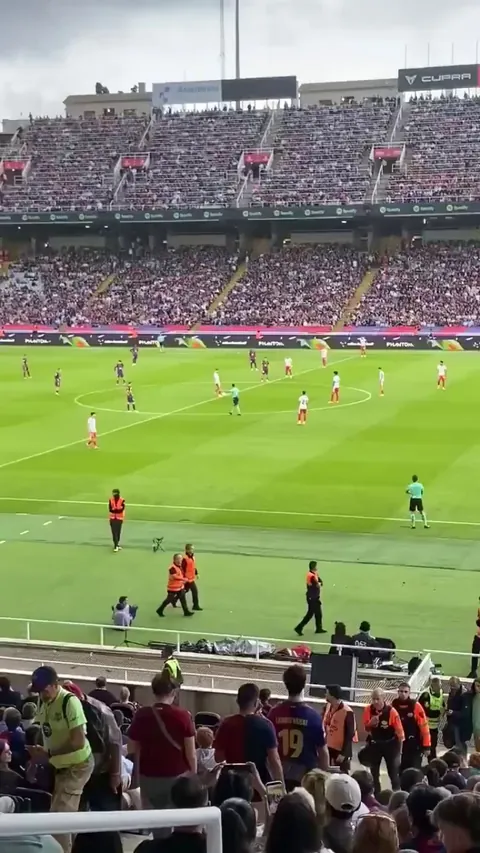 Barca and Girona players stayed still for the first 15 seconds after kickoff in protest of Barca vs. Villarreal taking place in Miami.