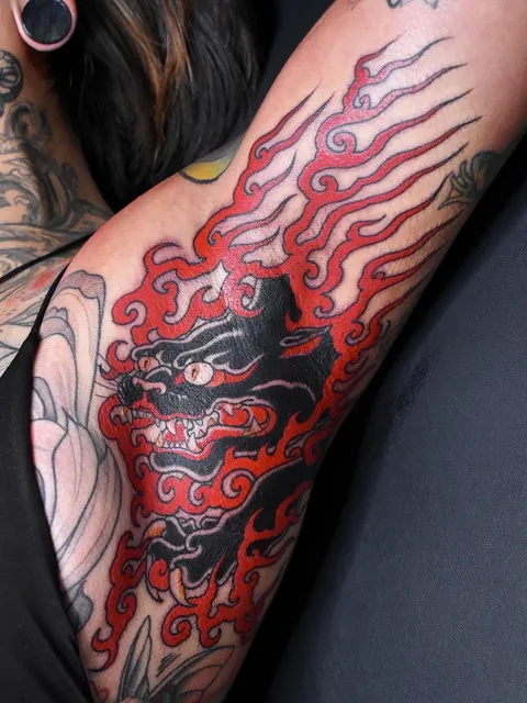 Armpit tattoos by me, El Dragón