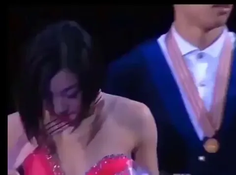 Just needed a lift at the medal ceremony