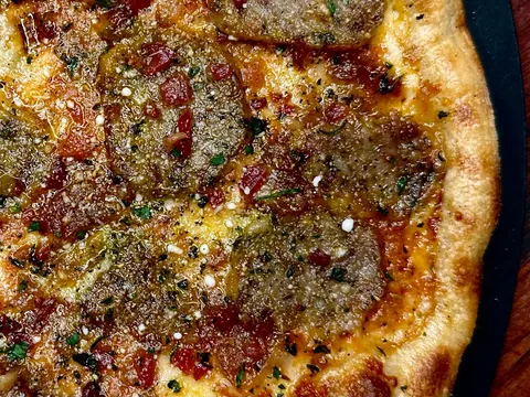 [Homemade] meatball pizza