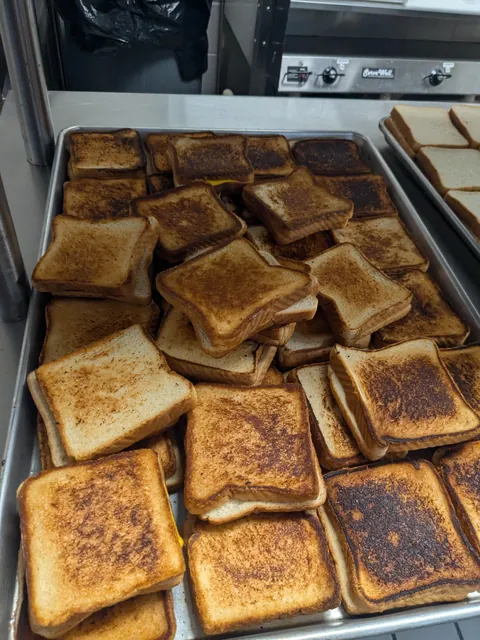 I [homemade] 200 Grilled cheese sandwiches for a homeless shelter 